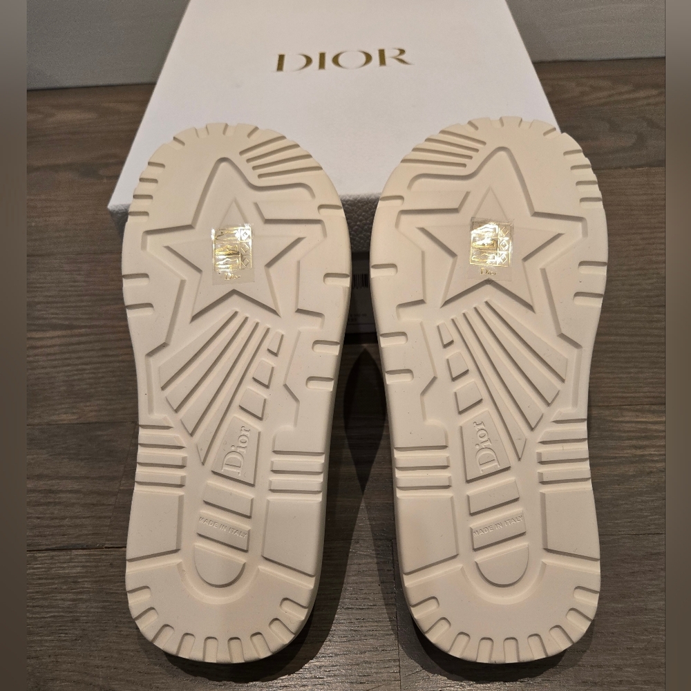 $720 Dior AUTHENTIC Rubber Dioriviera DClub Slide Sandals White EU 37 US 7 BNIB - Picture 11 of 11